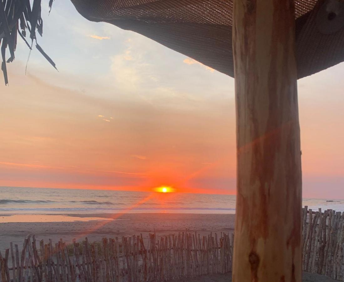 Tres Velas Surf Celestino Gazca Villasenor エクステリア 写真