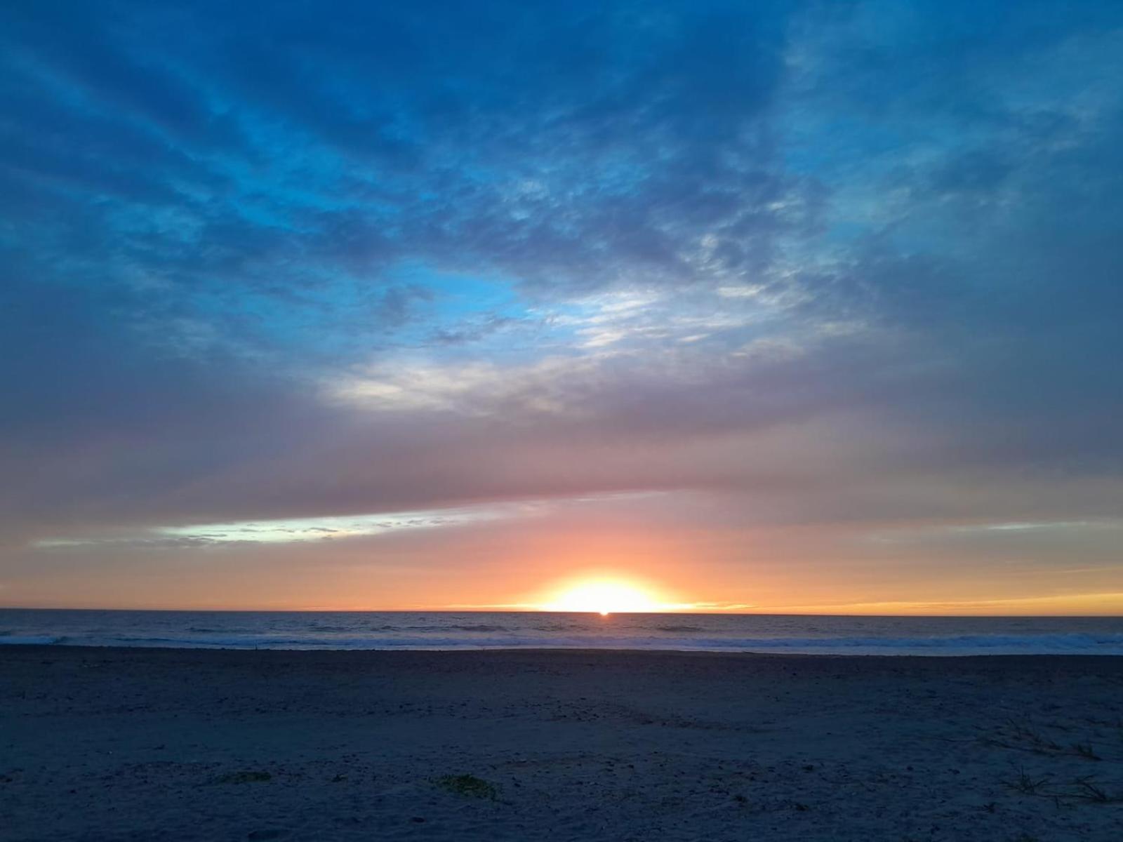 Tres Velas Surf Celestino Gazca Villasenor エクステリア 写真