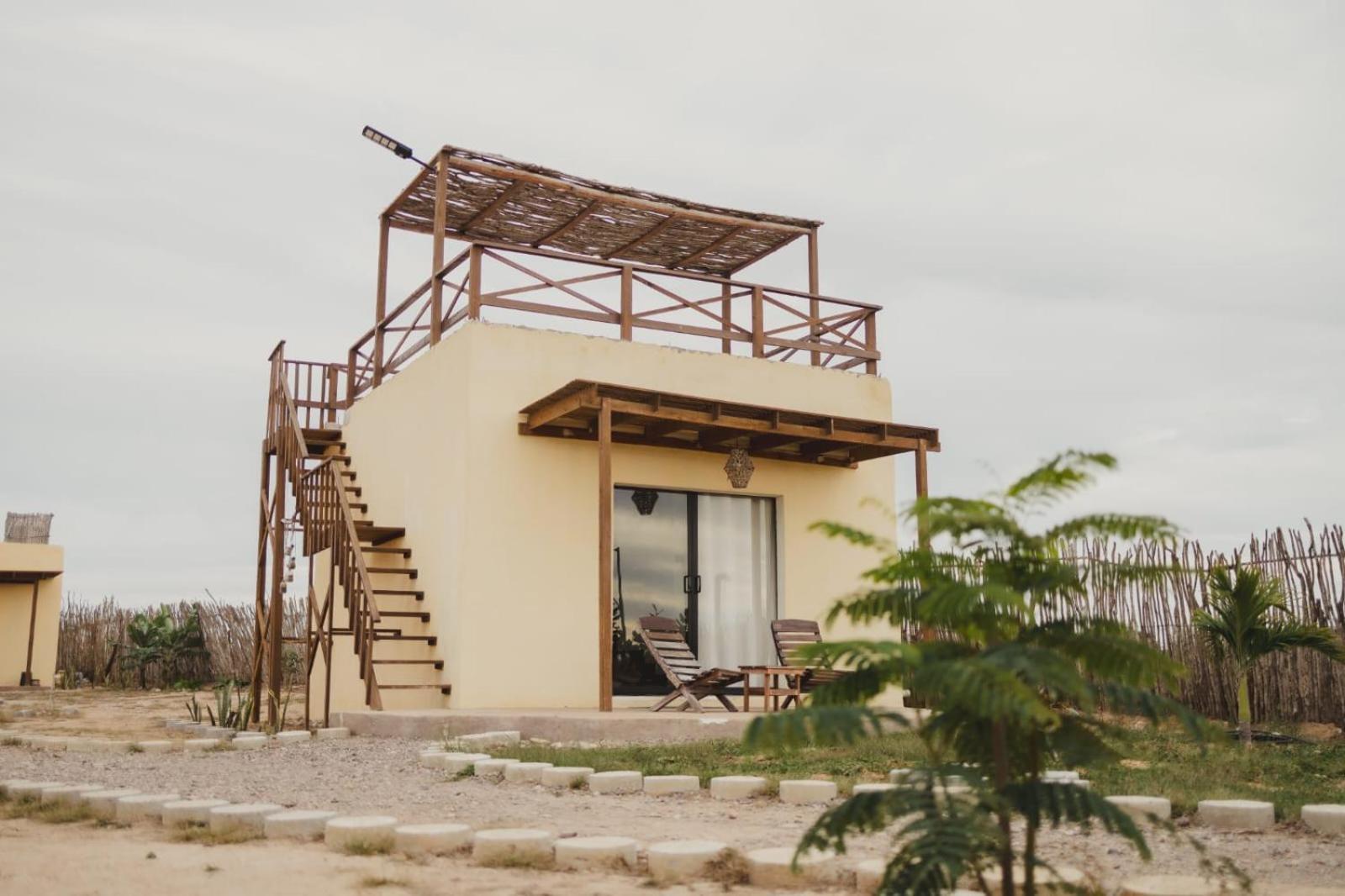 Tres Velas Surf Celestino Gazca Villasenor エクステリア 写真